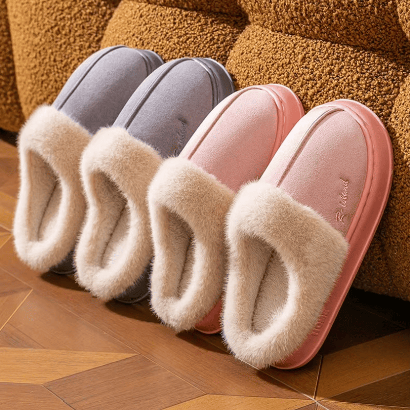 Pantufa Nuvem Peluciada de Inverno Premium – Conforto Que Aquece Seus Pés