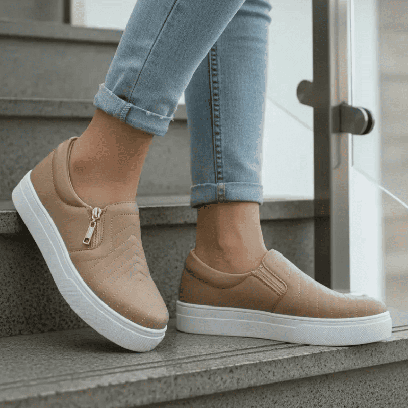Tênis Feminino Slip On™ – Calce Fácil sem Usar as Mãos